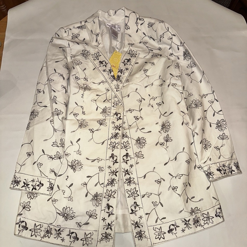 Susan Graver Style Linen Cotton Floral Embroidered Size S White Jacket Blazer